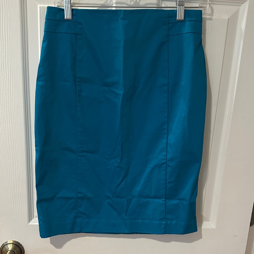 Worthington Vibrant Blue Pencil Skirt